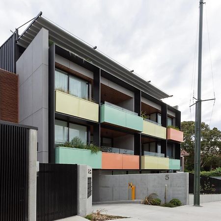 Stylish 2-Bed Apartment With Bbq Patio Near Beach Sydney Kültér fotó
