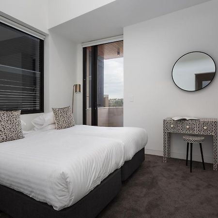 Stylish 2-Bed Apartment With Bbq Patio Near Beach Sydney Kültér fotó
